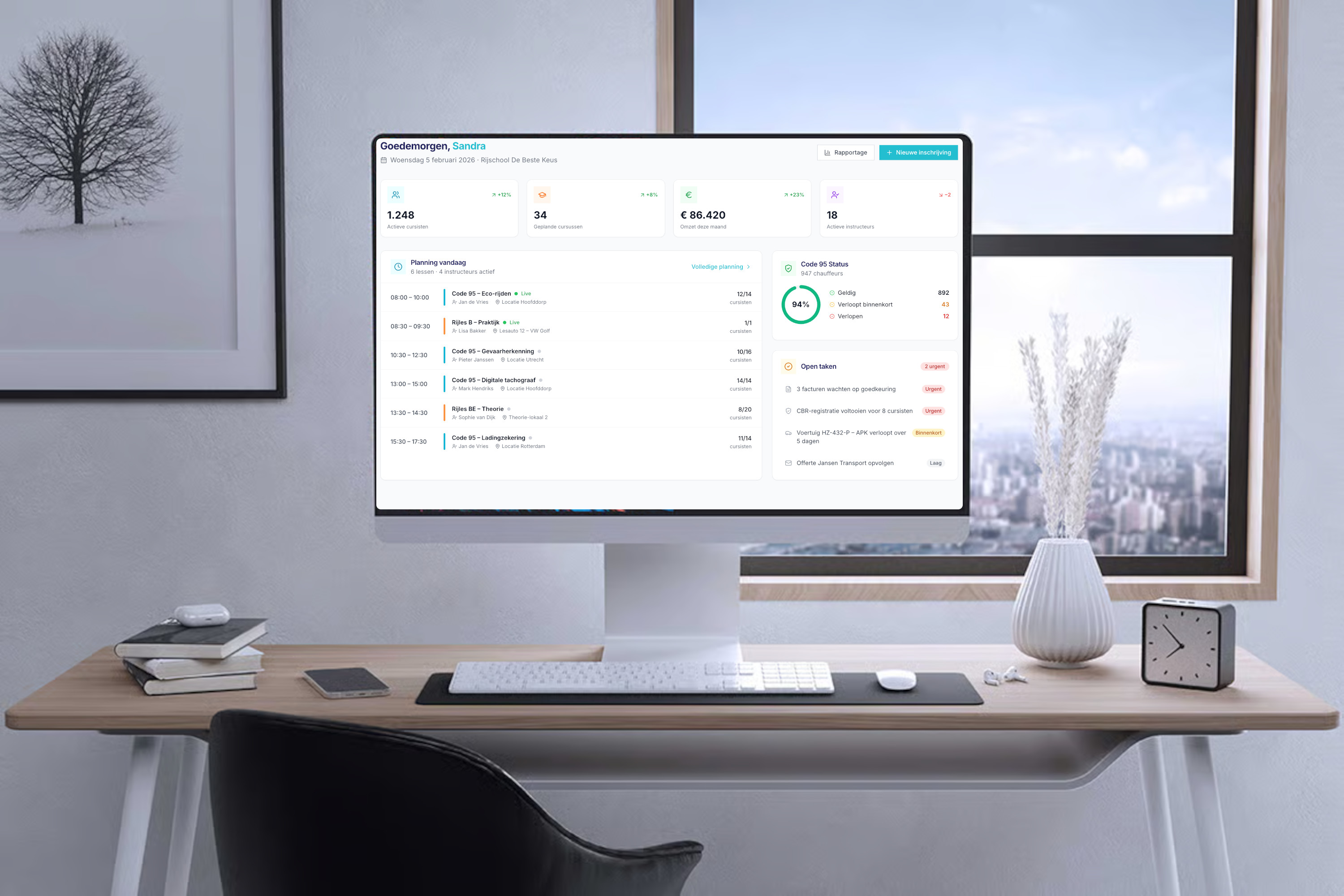 Screenshot van Altus